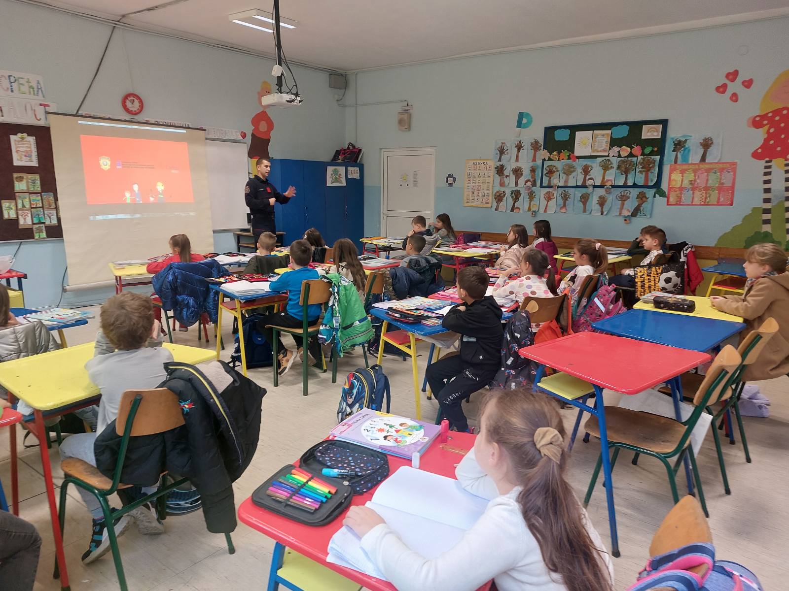 IMG 20528f33d9a8ae3f74e5b008219a2243 V