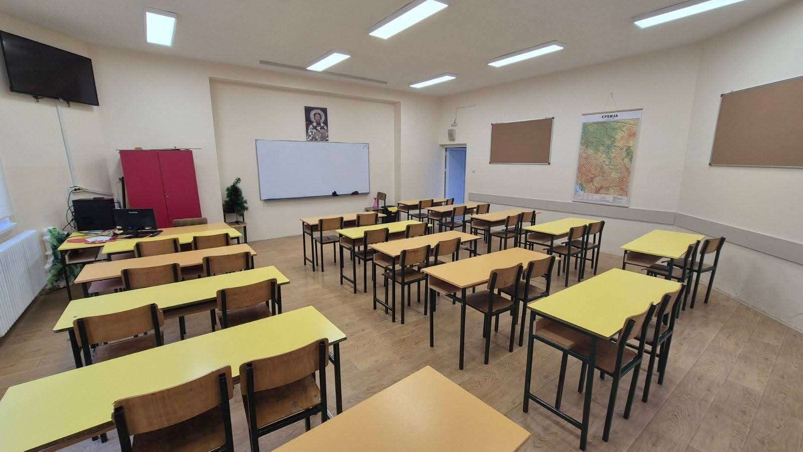 IMG 2e547f187bf0c6044ef5c63a827201f2 V